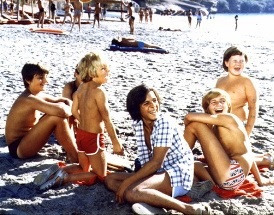 ANNEES 80, 80's, eighties, Série, feuilleton, verano-azul, le bel été, espagne, espagnol, vélo, plage, enfants, nostalgie, souvenirs, télé, tv, FR3
